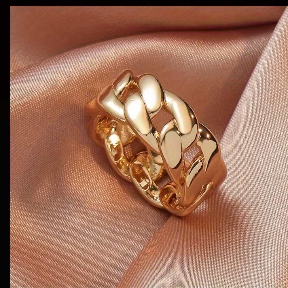 Gold Chainlink Ring 3 pack